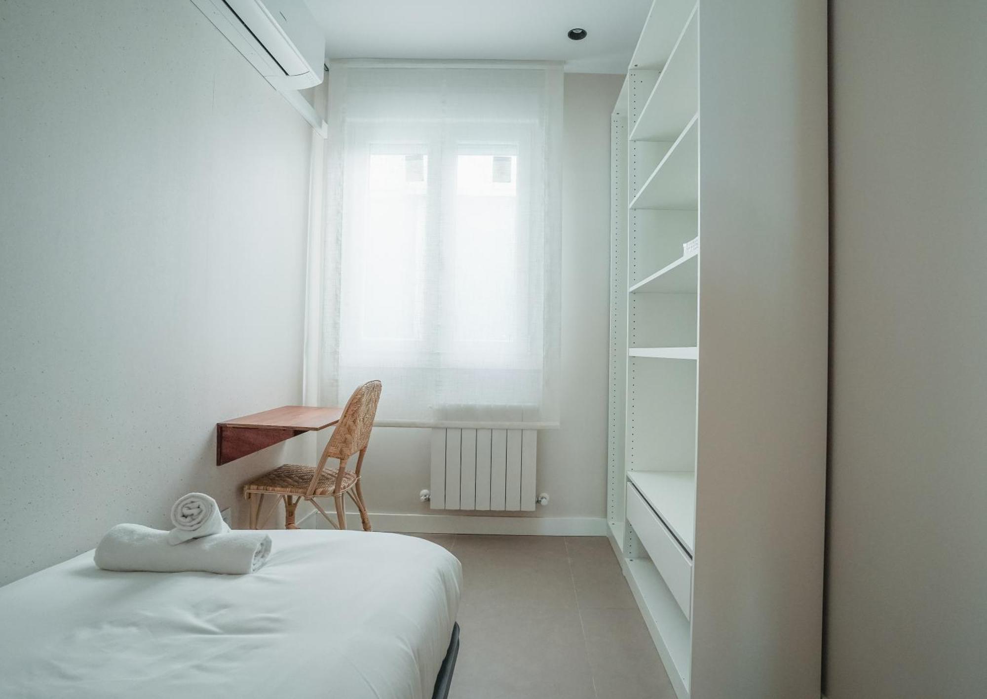 Modern Apartment-2Bedrooms 1Bath-Cuatro Caminos Madrid Exteriör bild